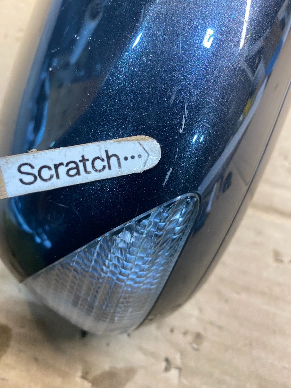 2004-2006 Scion XA Right Passenger Side Turn Signal Door View Mirror AE8109 DG7