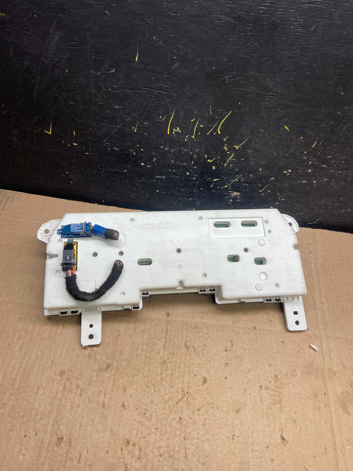 2006 Ford Explorer Speedometer Cluster Gauge Oem z1622 DG5