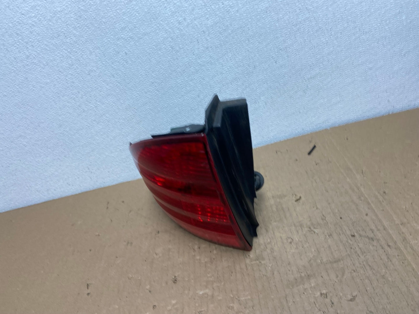 2000 2001 2002 Lincoln Ls Left Driver LH Side Tail Light Oem AB6640 LK1