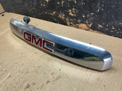 2007-2012 GMC Acadia Chrome Tailgate Rear Finish Molding Back W/Camera AB3201 DG2