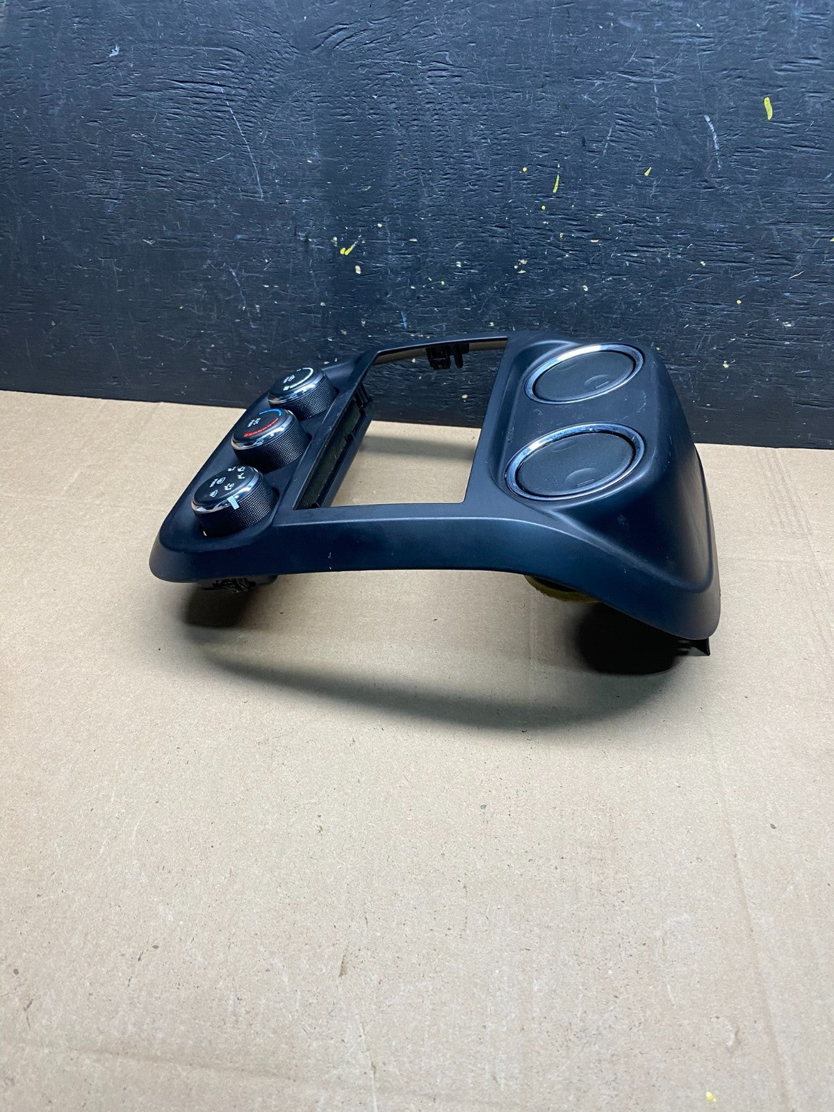 2011 to 2017 Jeep Compass Dash Climate Temperature Control Radio Bezel R6312 DG3