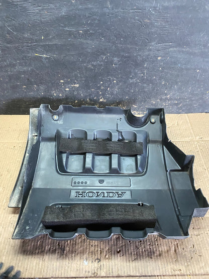2005 to 2007 Honda Odyssey Black Engine Cover T9482 DG5