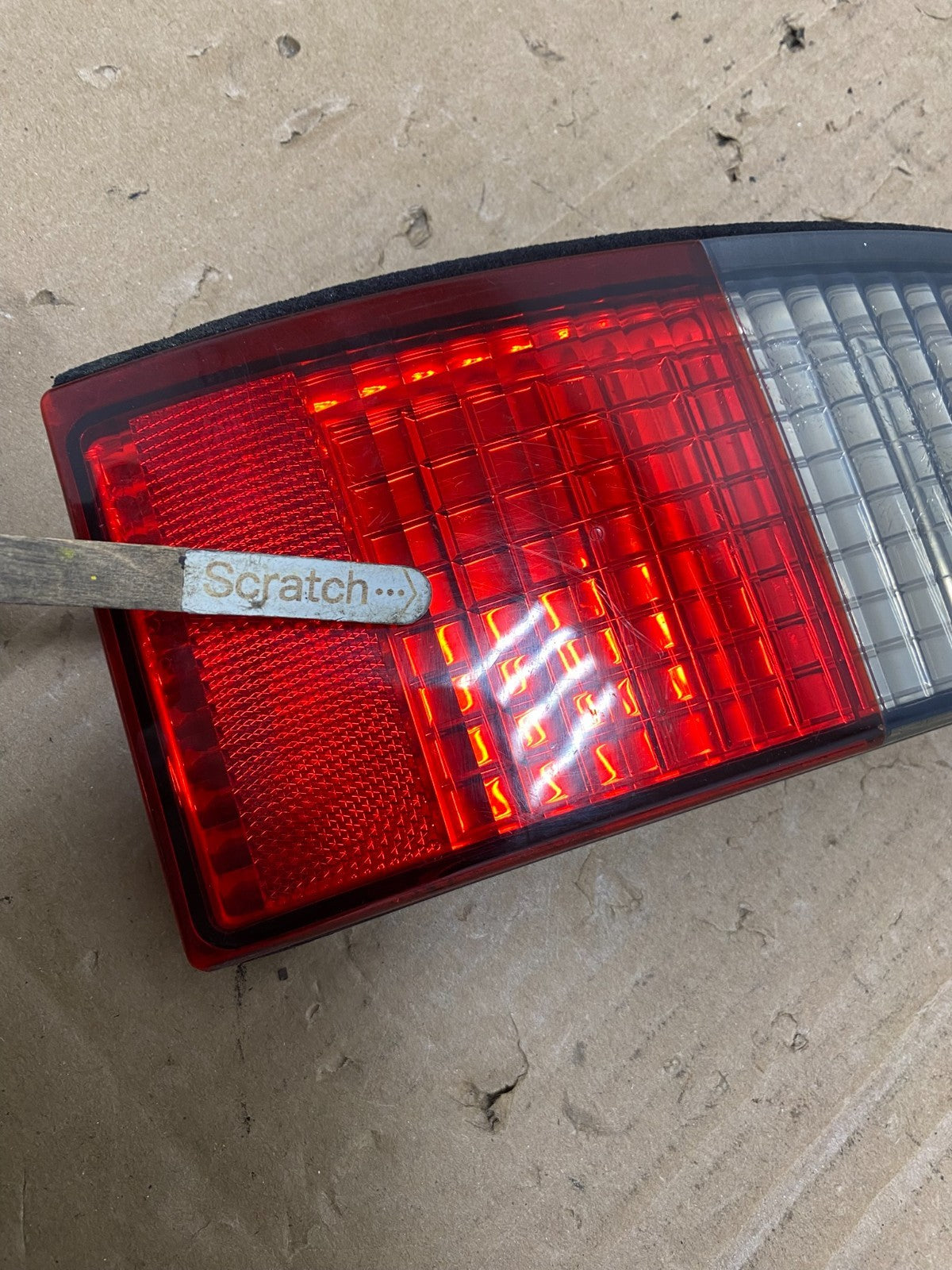 2003 2004 2005 2006 Lincoln Ls Right Passenger RH Inner Tail Light Oem T8252 DW3