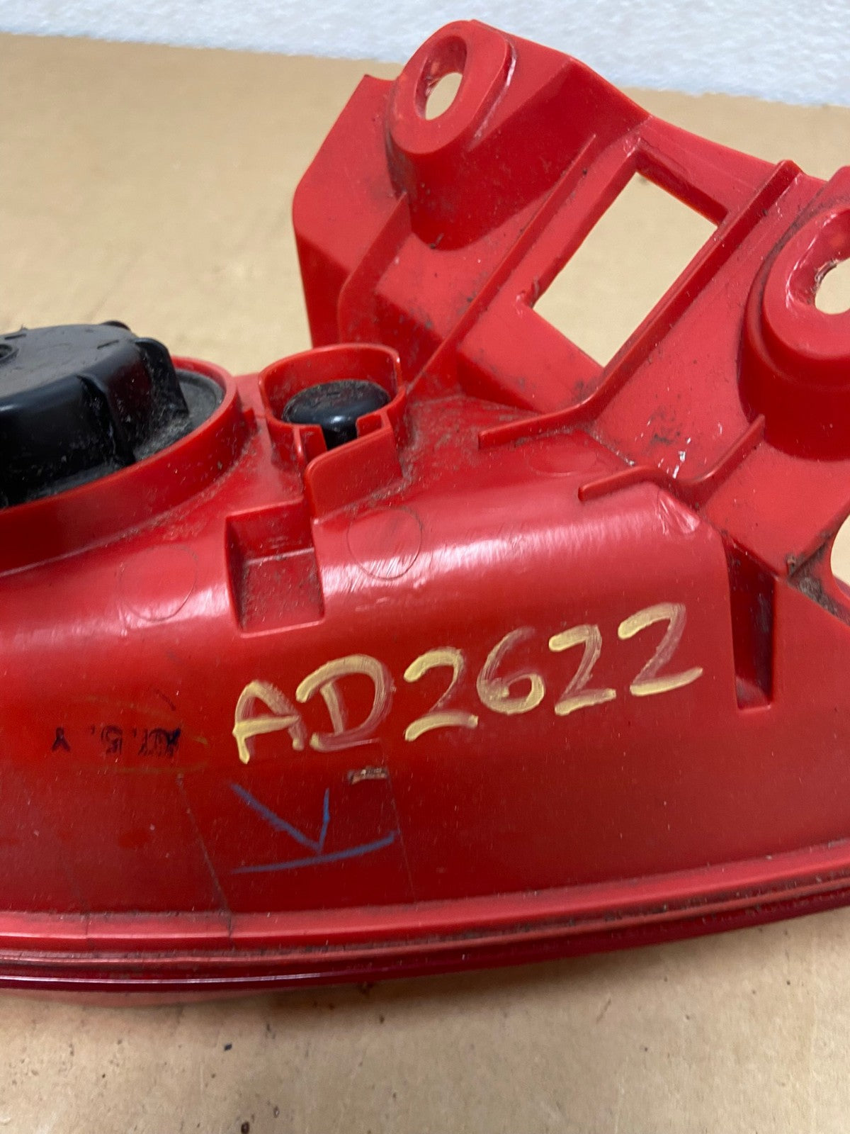 2003 to 2008 Infiniti FX35 FX45 Right Passenger RH Side Tail Light AD2622 LK6
