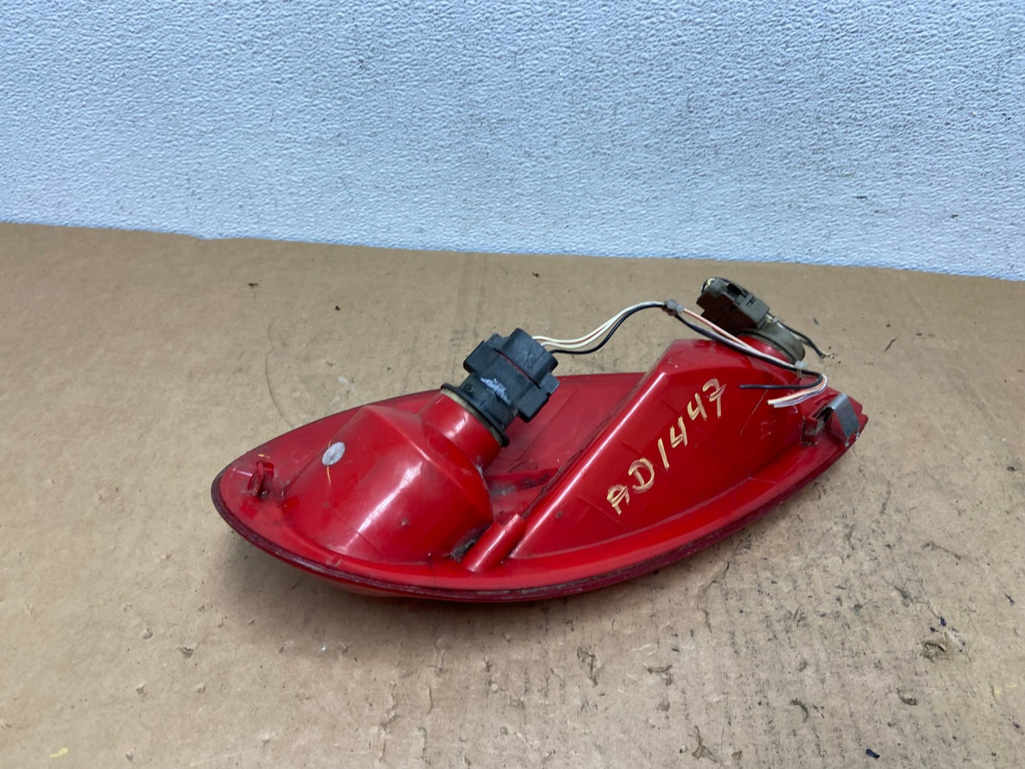 2006 to 2010 Chrysler PT Cruiser Right Passenger RH Tail Light AD1447 LK5