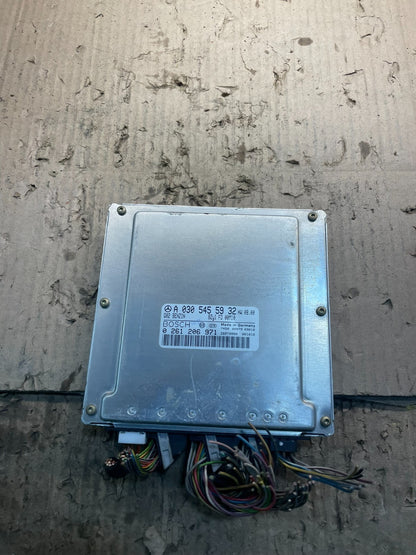 2000 to 2002 Mercedes CL500 ECU ECM Engine Control Module Unit OEM X9952 DG2