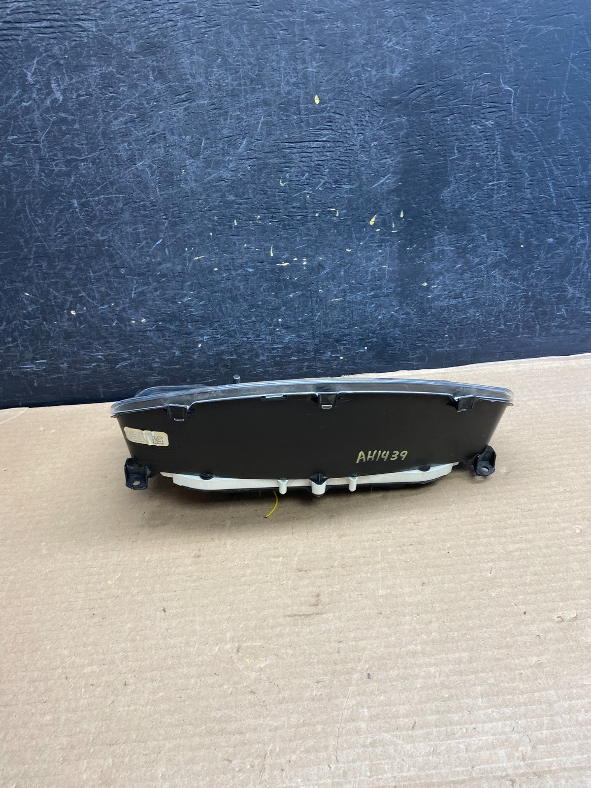 2009 to 2012 GMC Canyon Instrument Cluster Speedometer AH1439 DG4