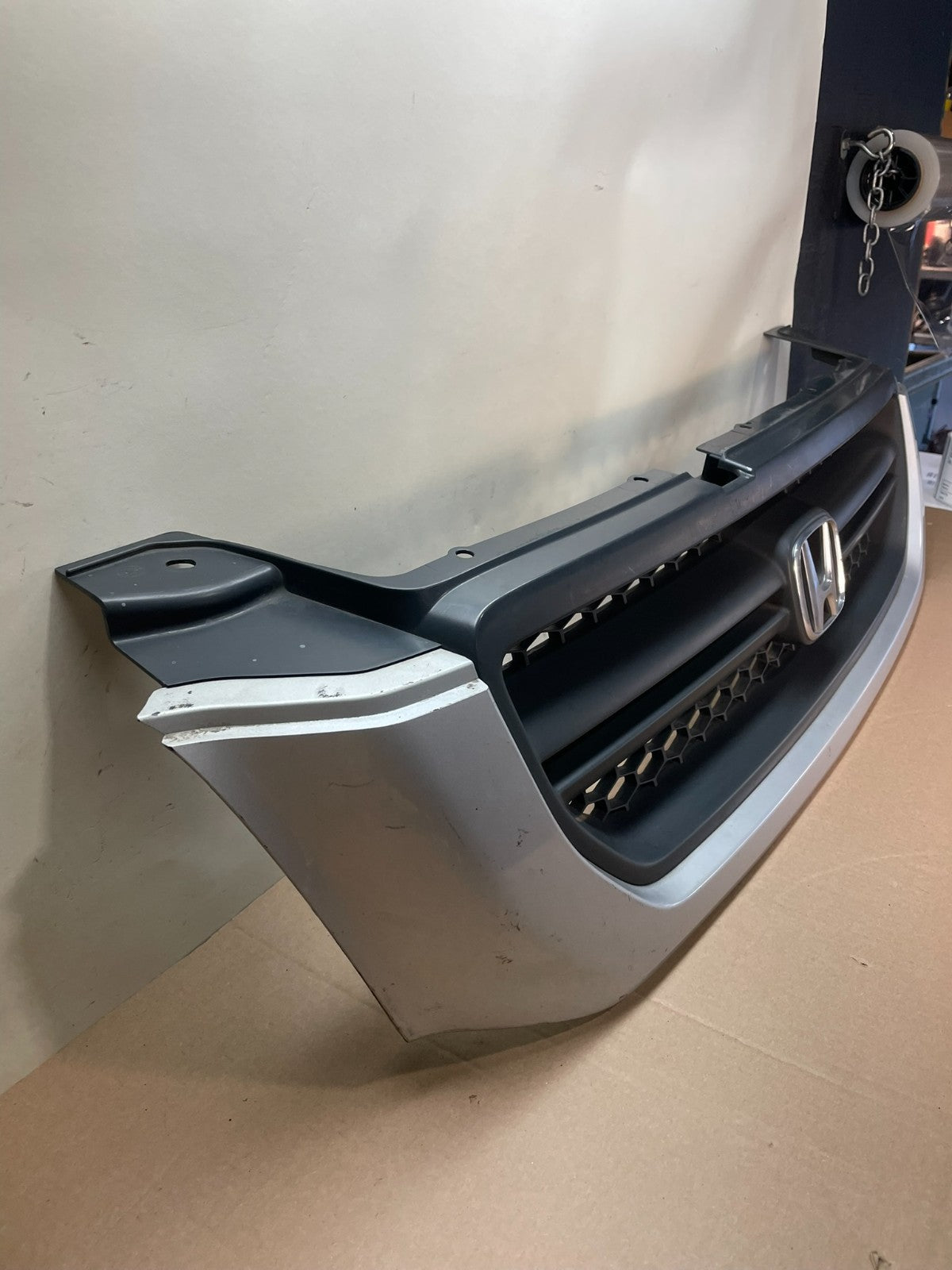 2003 2004 2005 Honda Pilot Front Upper Grill Grille ai8614 DG2