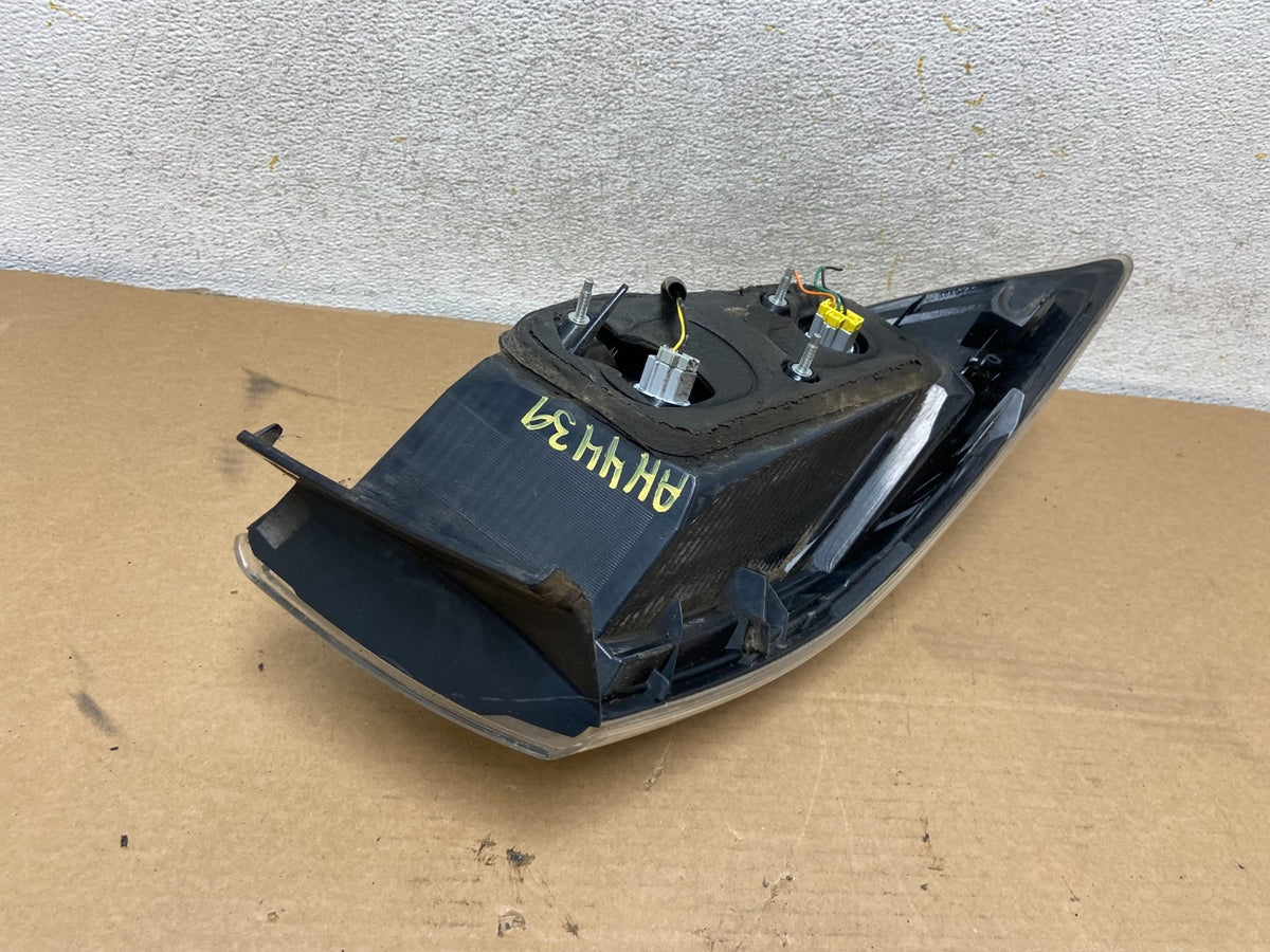 2010 2011 2012 2013 Mazda 3 Right Passenger Rh Side Tail Light AH4439 DW4
