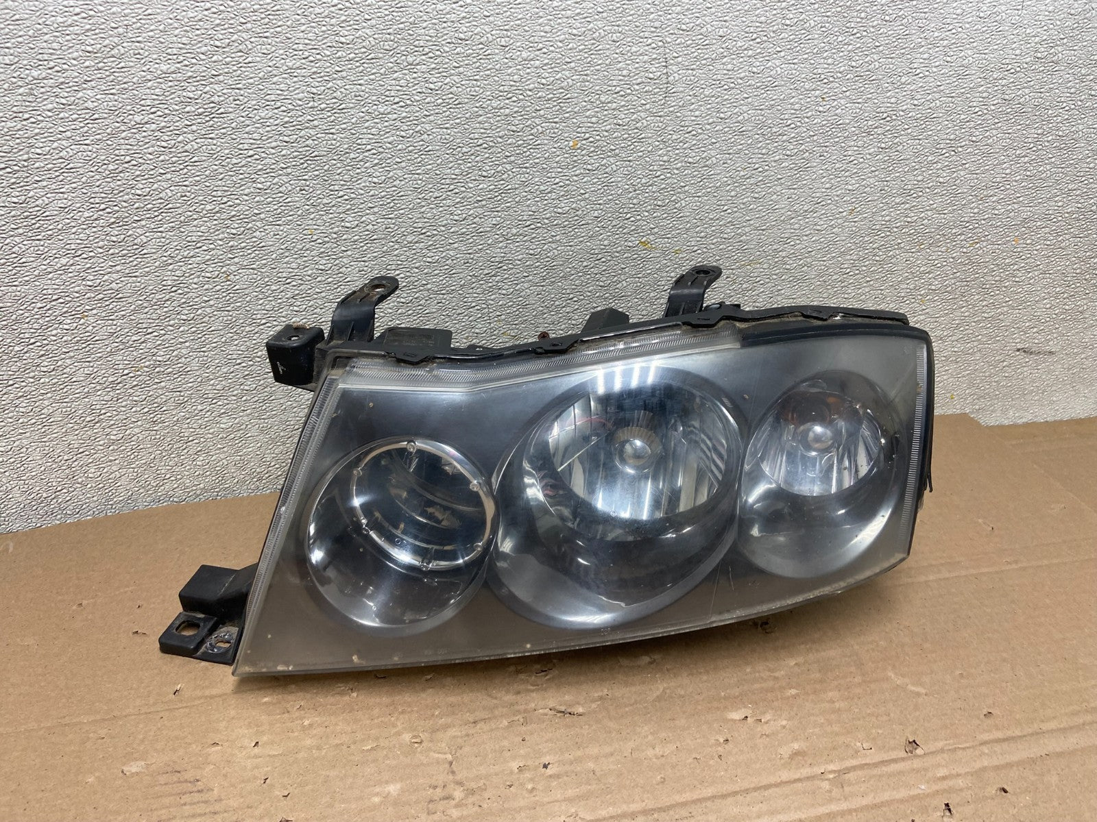 2003-2004 Infiniti M45 Left Driver Side Xenon Hid Headlight Oem AB1362 DG0