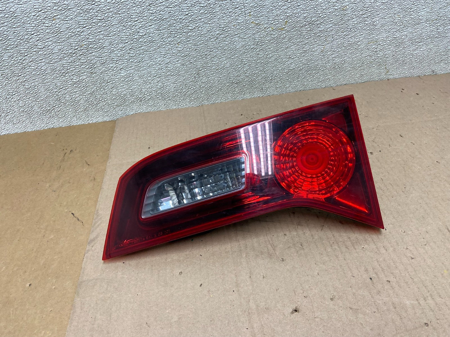 2010 2011 2012 Acura Rdx Right Passenger RH Inner Tail Light Oem AA0354 DW0