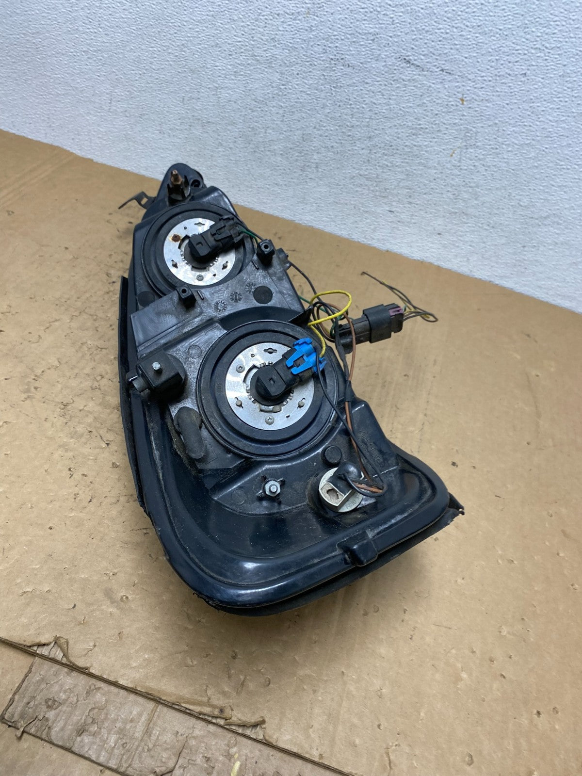 2004 to 2008 Pontiac Grand Prix Left Driver LH Black Headlight TYC AD3750 DW8
