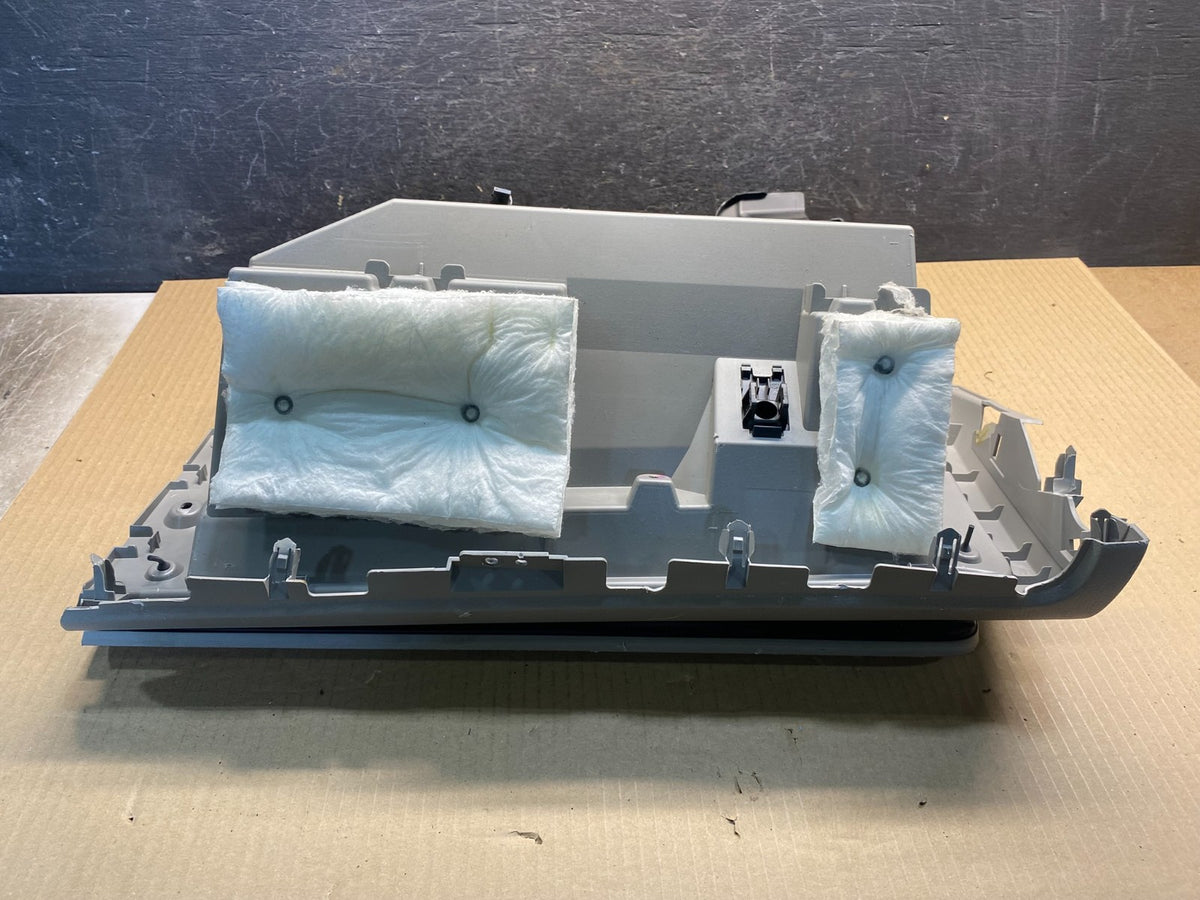 2015 2016 2017 Subaru Crosstrek Glove Box Compartment ah7431 DG4