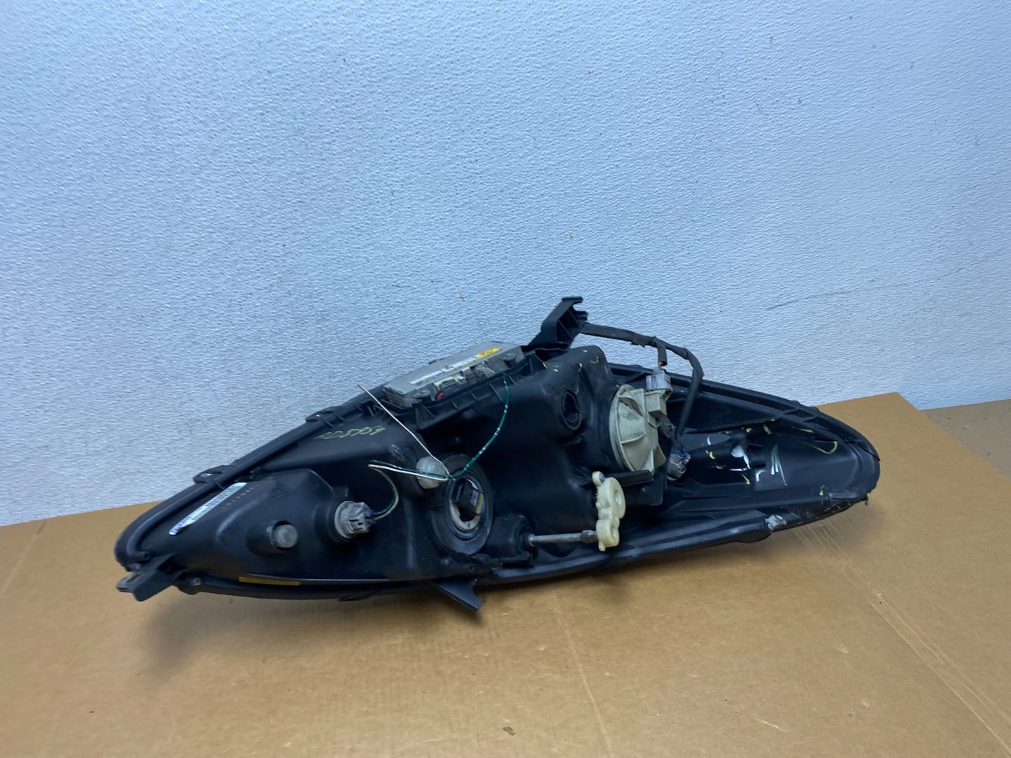2002-2004 Lexus Es300 Es330 Left Driver Lh Headlight Xenon HID DEPO AD8954 DW10