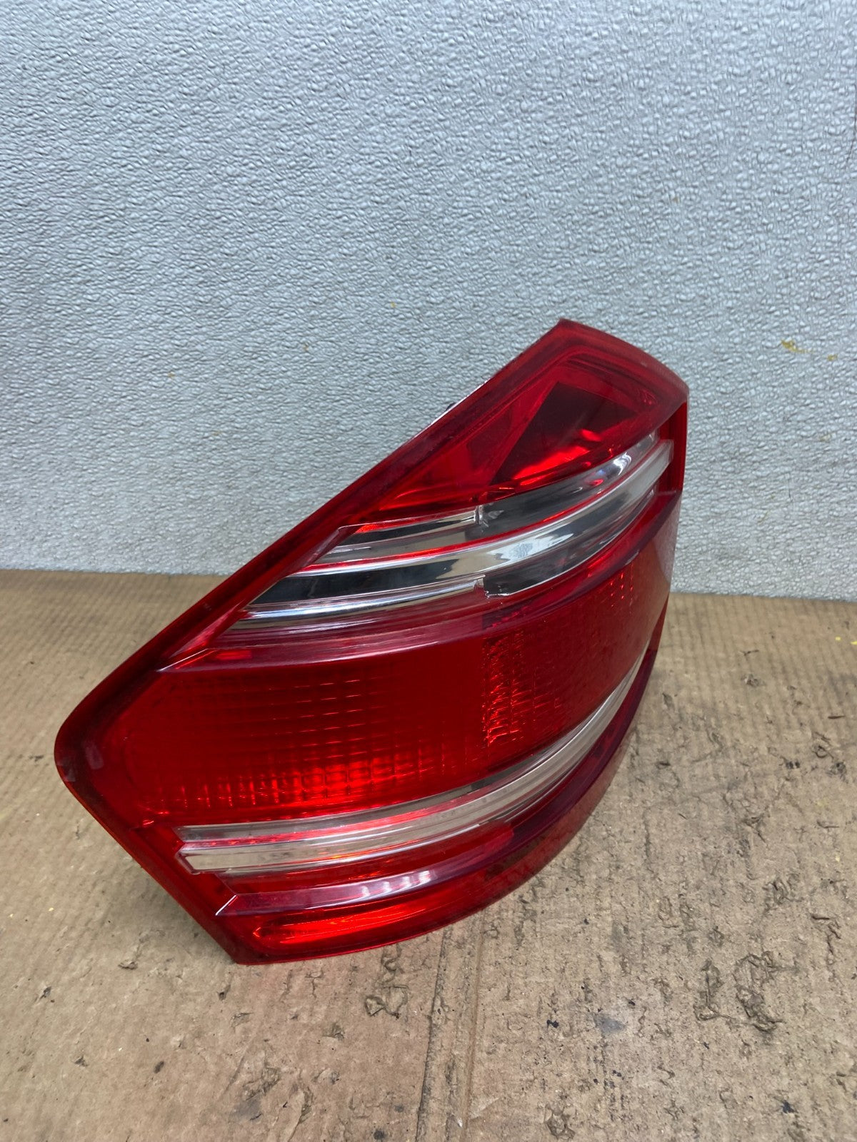 2007 to 2009 Mercedes GL-Class GL450 Left Driver LH Tail Light AA8599 LK2