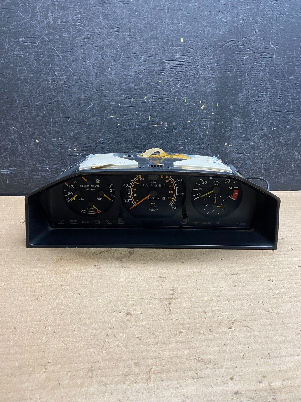 Mercedes W124 300E Instrument Cluster Speedometer AH3756 DG0