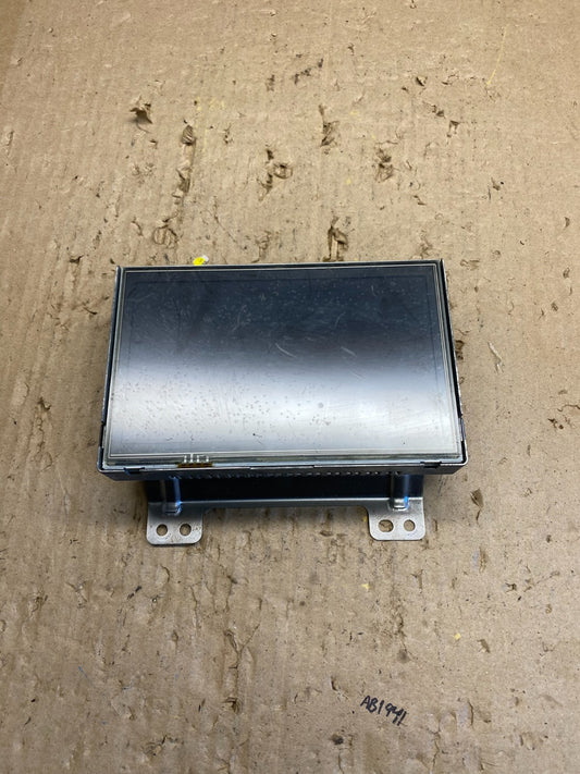 2010 to 2012 Nissan Armada QX56 Display Screen Information AB5656 DG0
