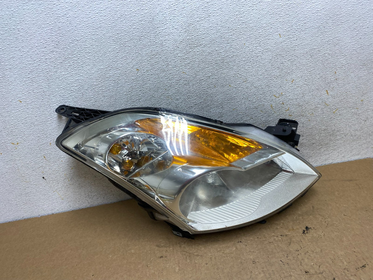 Sedan 2007 to 2009 Nissan Altima Right Passenger Halogen Headlight AI3550 DW0