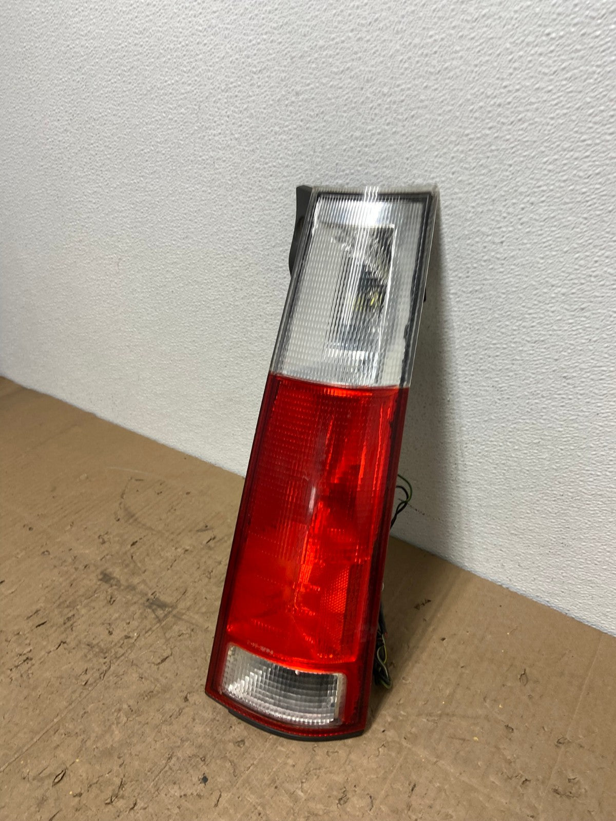 1997 1998 1999 2000 2001 Honda Crv Cr-v Right Passenger  Tail Light OEM AC02701