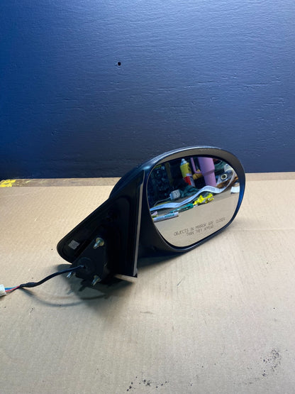 2011 to 2014 Nissan Juke Right Passenger Side Door Mirror OEM AB4134 MS10