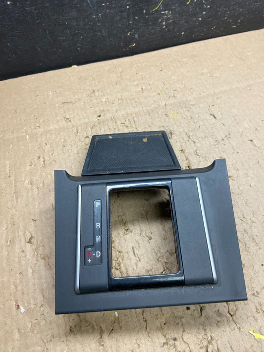 2007 to 2015 Mazda CX-9 Center Console Floor Shift Upper Cover Plate  t6332 DG0