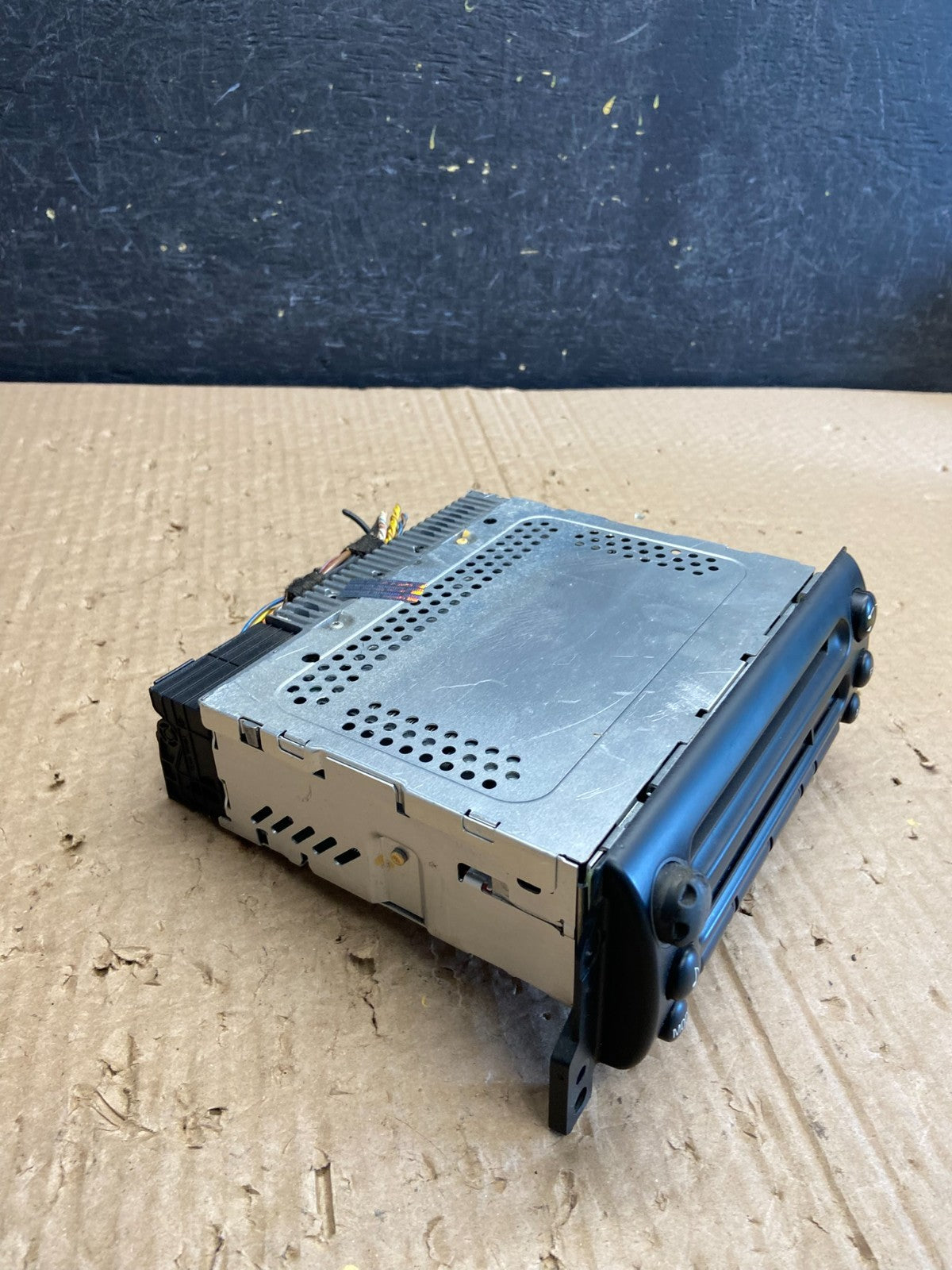 2004-2008 Mini Cooper Am Fm Cd Player Radio Receiver AF6401 DG1