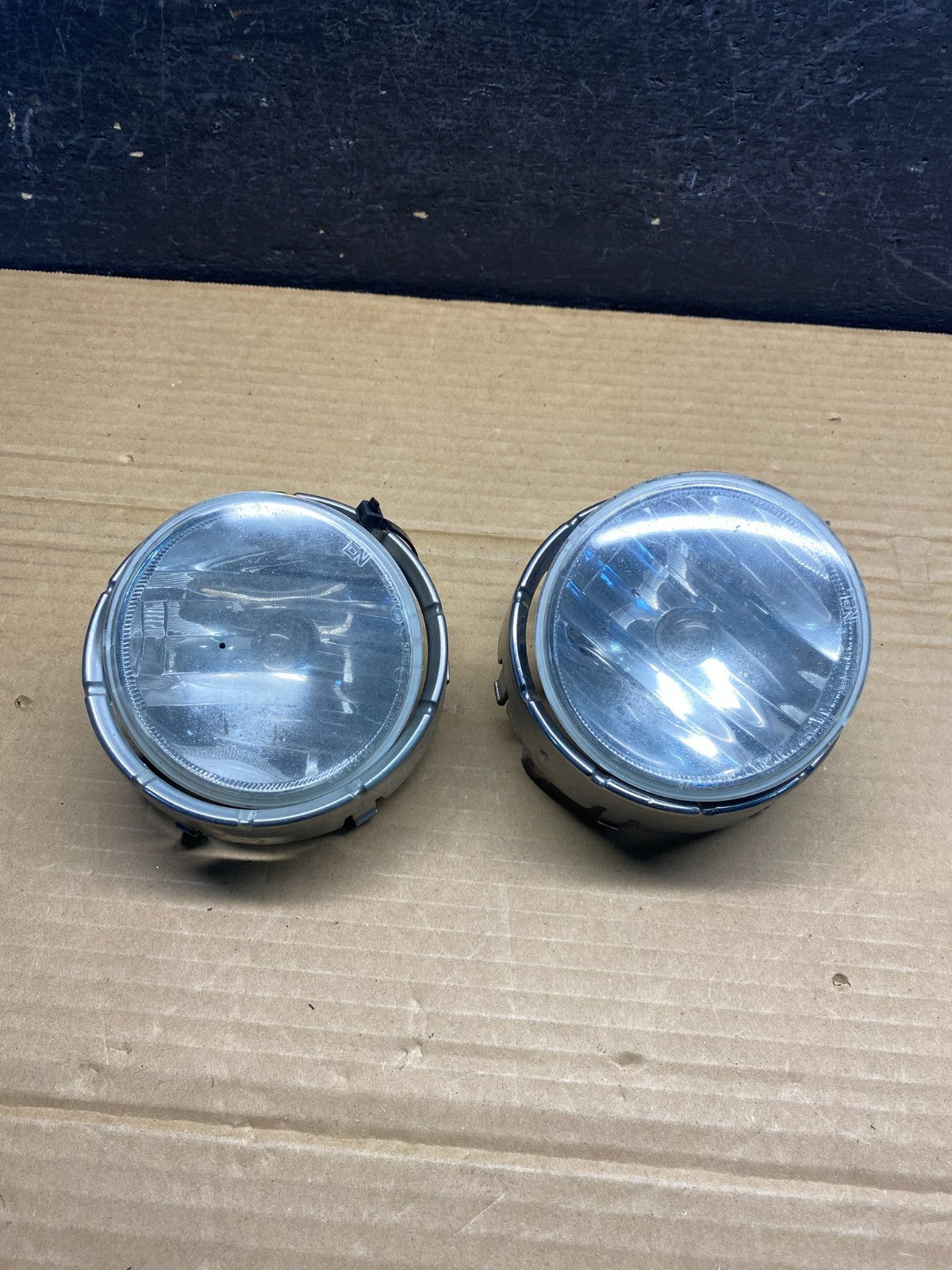 2007 to 2012 GMC Acadia Right+Left Fog Light AE6196 DG0