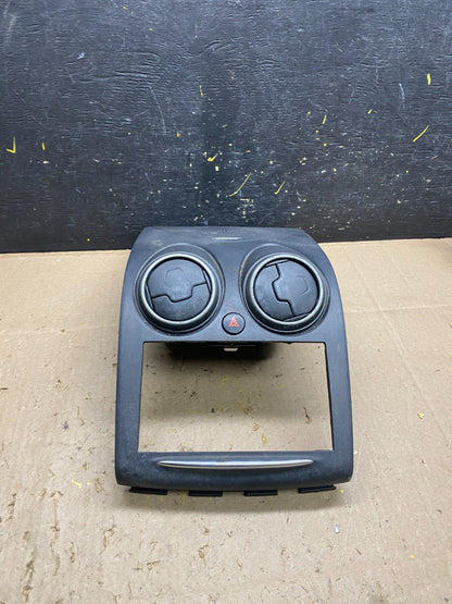2011 2012 2013 Nissan Rogue Dash Upper Center Radio Bezel Trim u4887 DG0