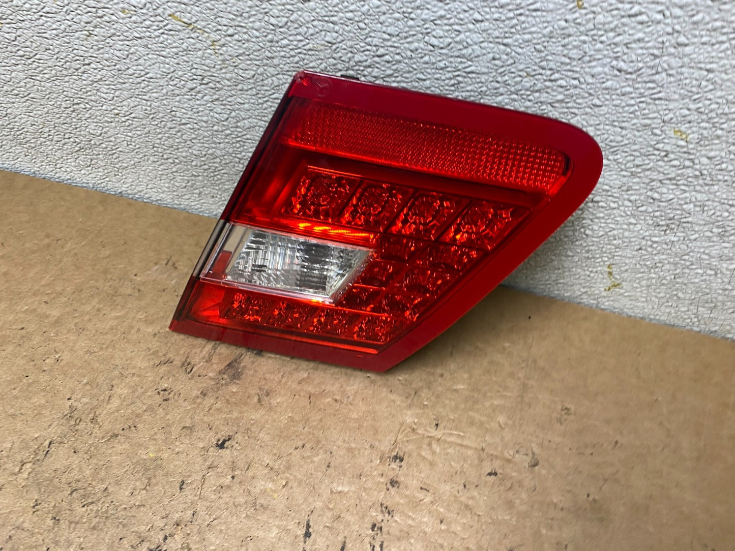2010 to 2013 Mercedes E-Class Coupe Right Passenger Inner Tail Light S9283 DW1