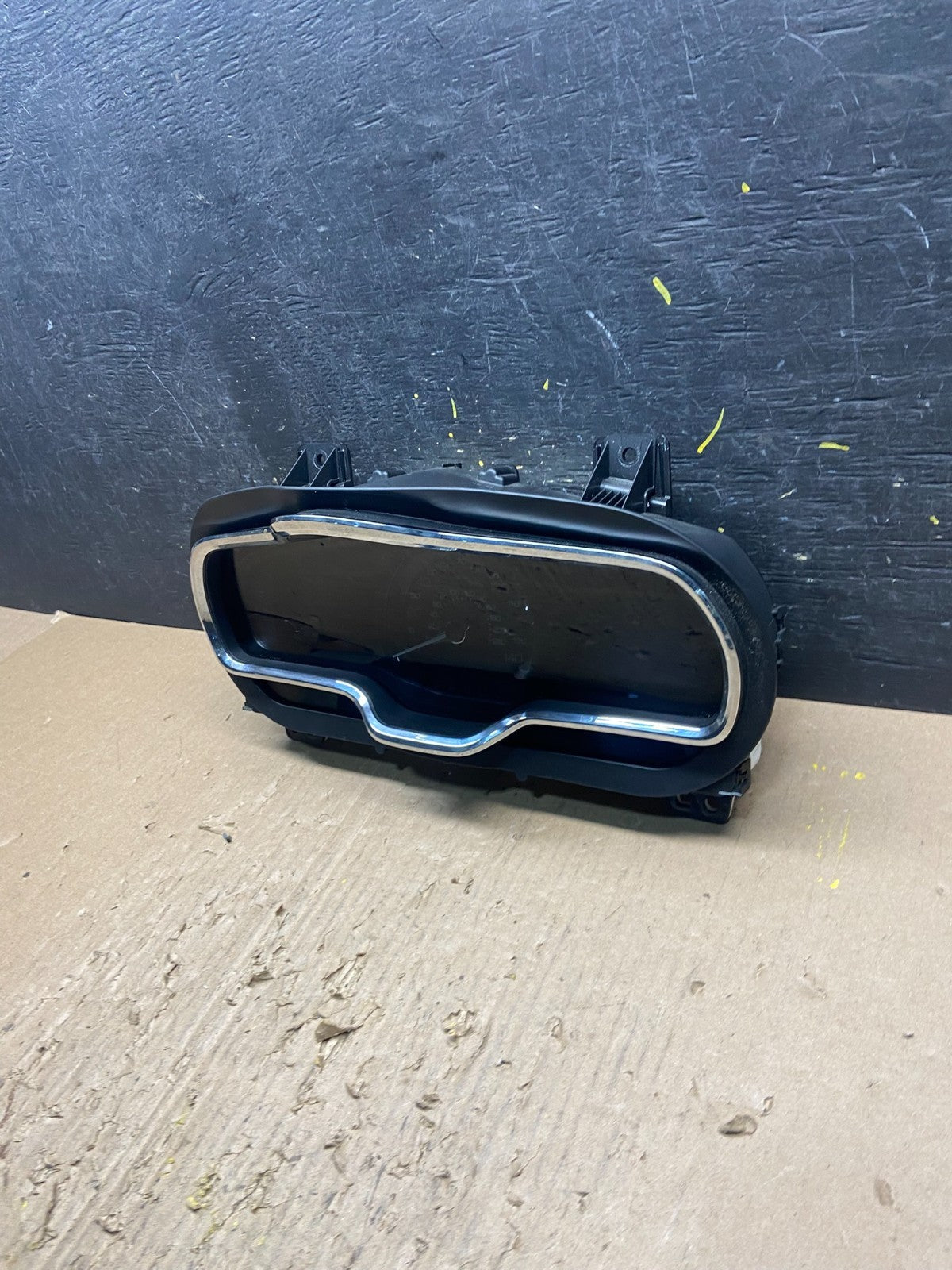 2013 Lincoln MKT Speedometer Instrument Gauge Cluster T1777 DG2