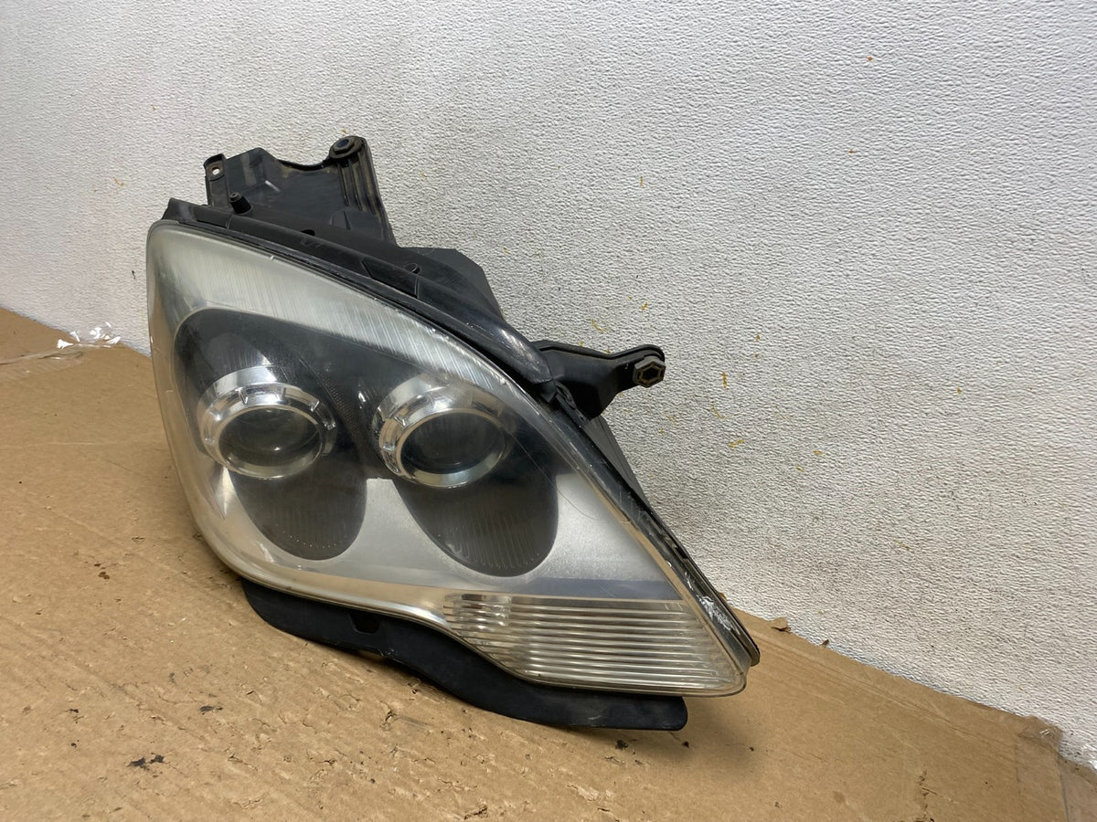 2007 to 2012 Gmc Acadia Halogen Headlight Right Passenger Side AH9010 DW2