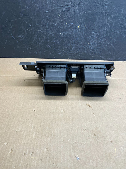 2006 to 2011 Cadillac DTS Dash Center Air Vent Heater Bezel ac6257 DG4