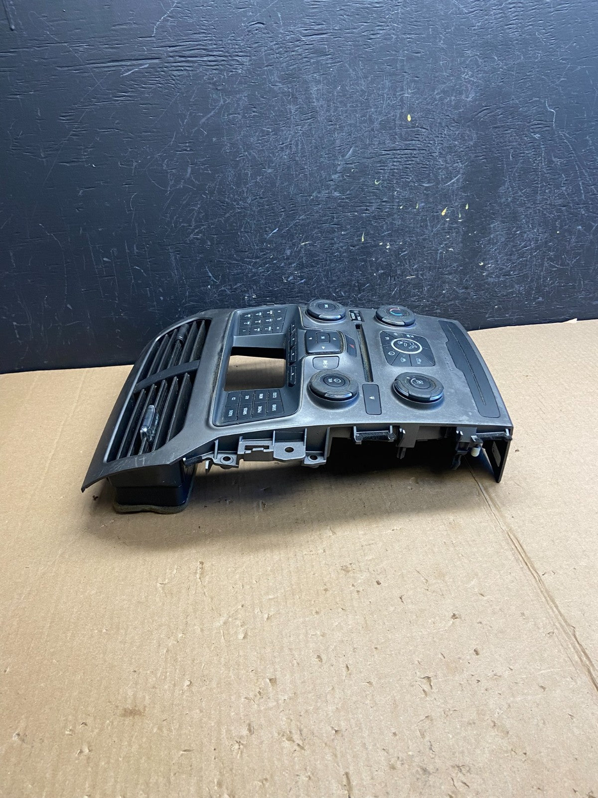 2014 2015 Ford Explorer Radio Climate Control Trim Bezel Panel AE4466 DG1