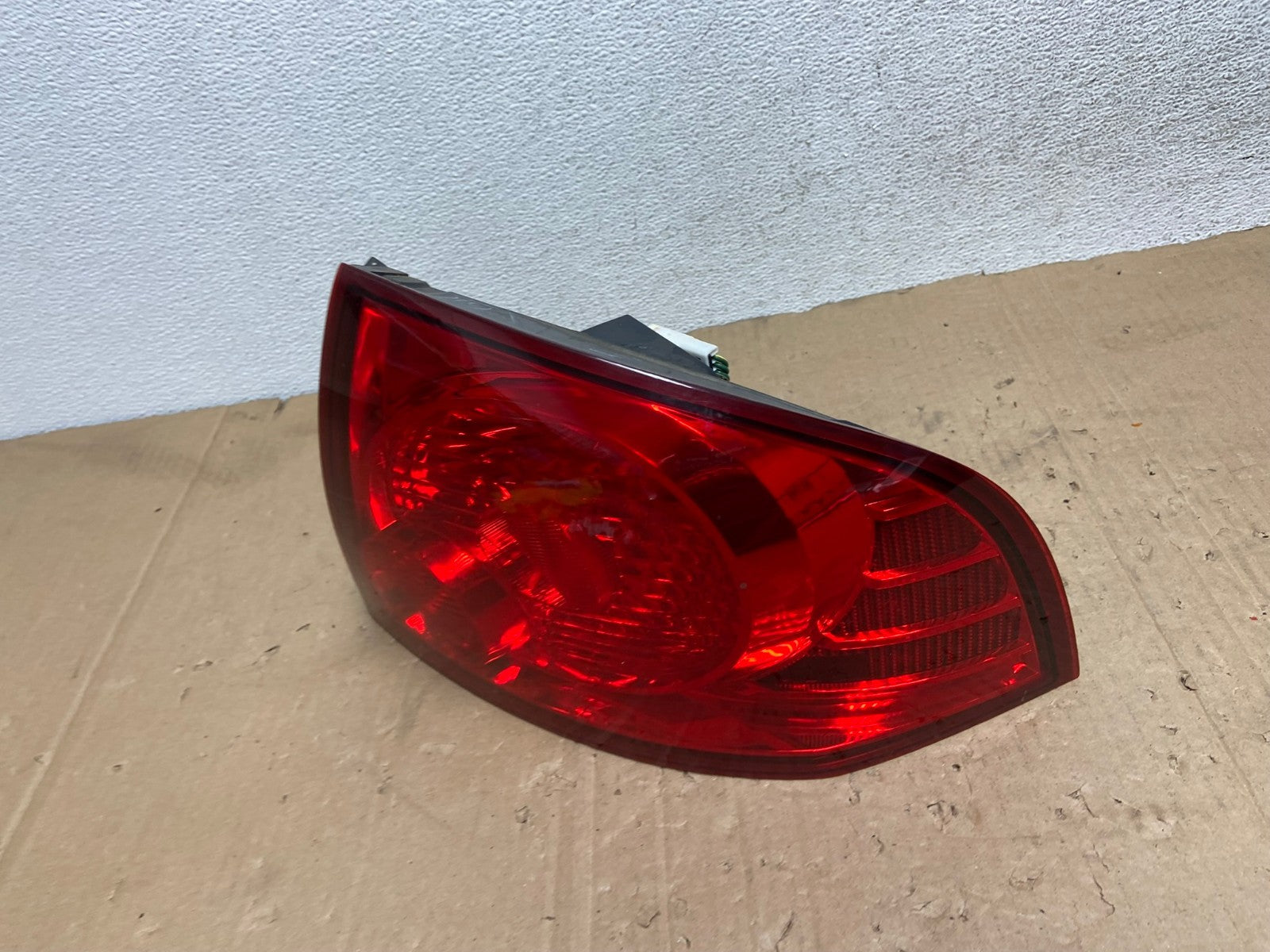 2004 2005 2006 Nissan Sentra Right Passenger Rh Side Tail Light AE9298 LK1