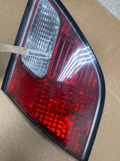 2002 2003 2004 Lexus Es300 Es330 Right Passenger Inner Tail Light Oem Z1293 DW3