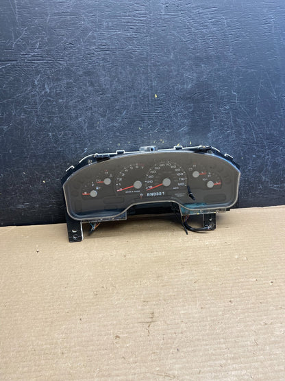 2004 2005 Ford Explorer Speedometer Cluster Gauge AH3492 DG0