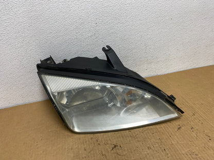 2005-2007 Ford Focus Right Passenger RH Side Headlight Halogen AC7757 DW0