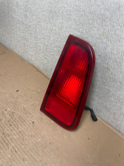 1998-2002 Lincoln Navigator Left Driver Lh Side Tail Light Inner Oem AB0007 LK1