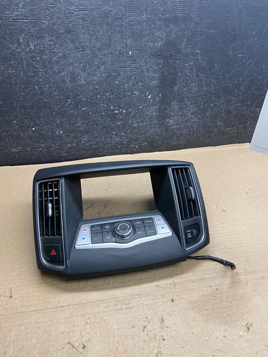 2009-2014 Nissan Maxima Center Console Climate Control Radio Bezel ah3771 DG0