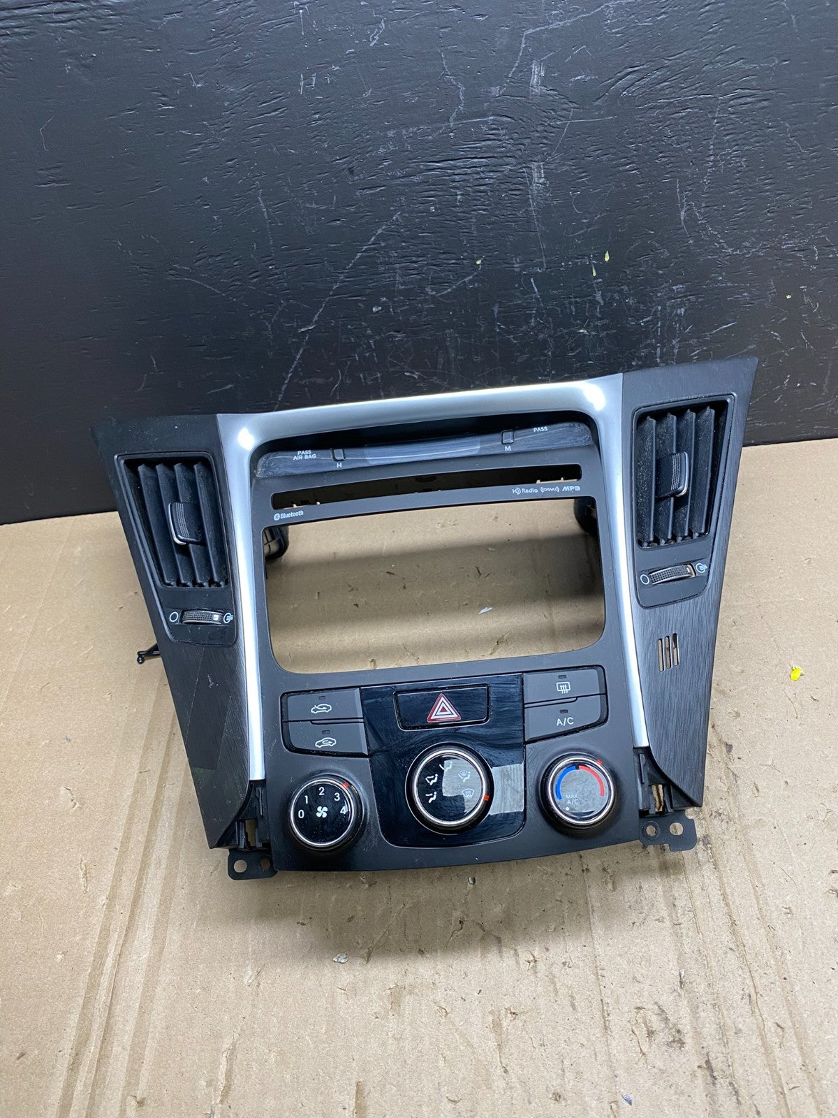 2011 to 2014 Hyundai Sonata Ac Heater Climate Control Temperature OEM AB9045  DG0