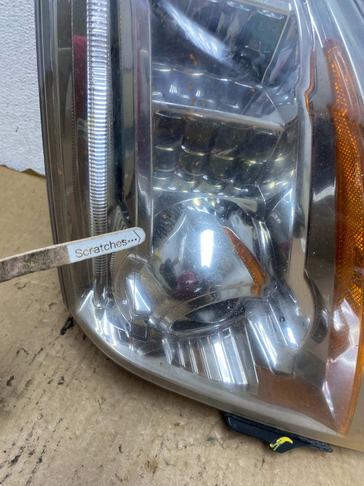 2008 to 2014 Cadillac CTS Right Passegner RH Side Xenon Headlight AG2412 DW3