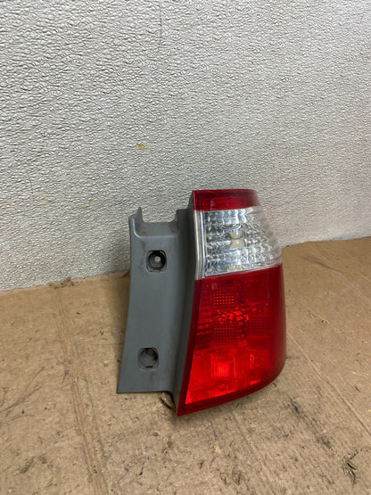 2005 2006 2007 Honda Odyssey Right Passenger RH Side Tail Light Oem AA43582