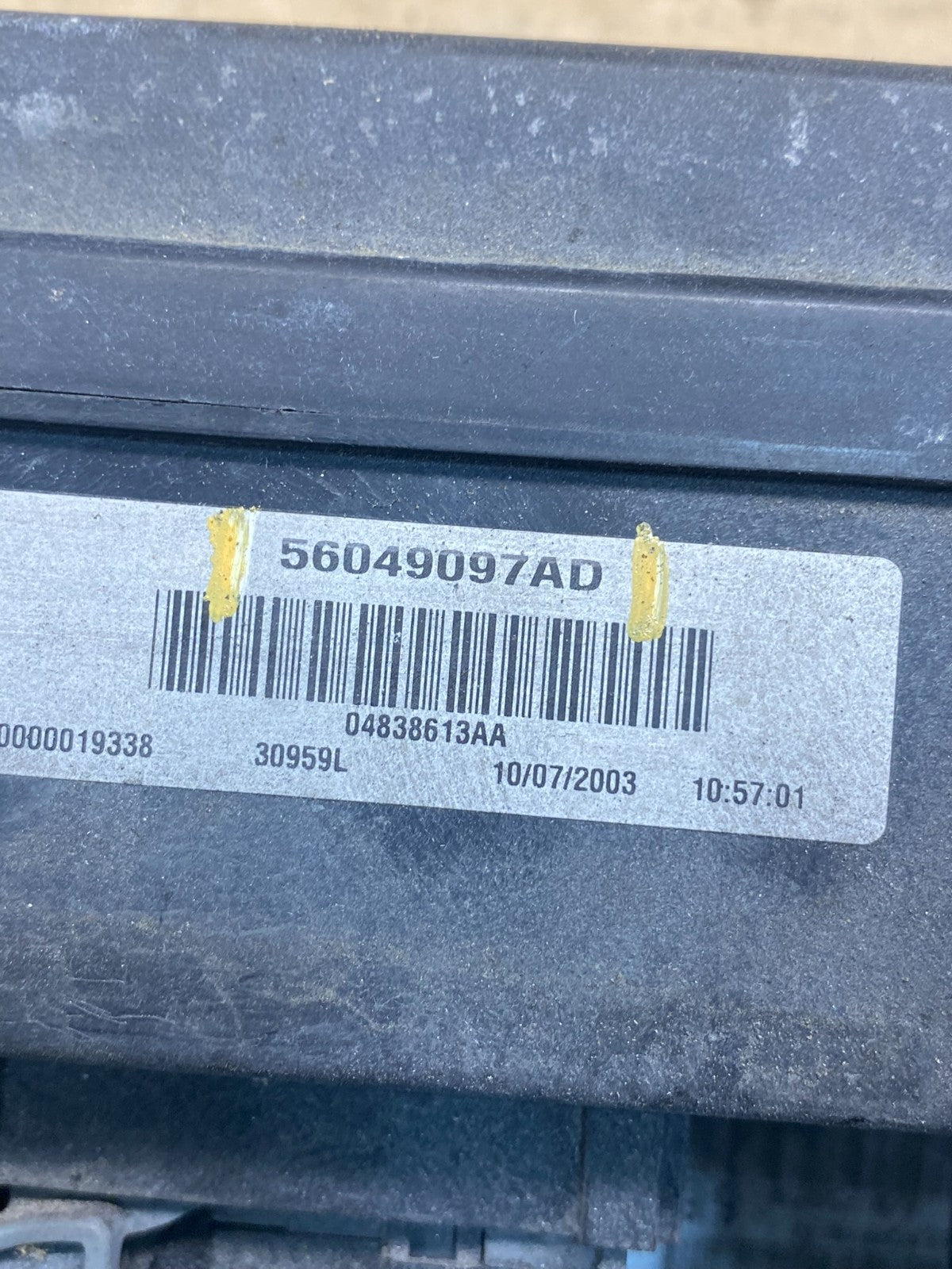 2004 2005 Dodge Durango Fusebox Fuse Box Relay Body BCM Control Module AH49556
