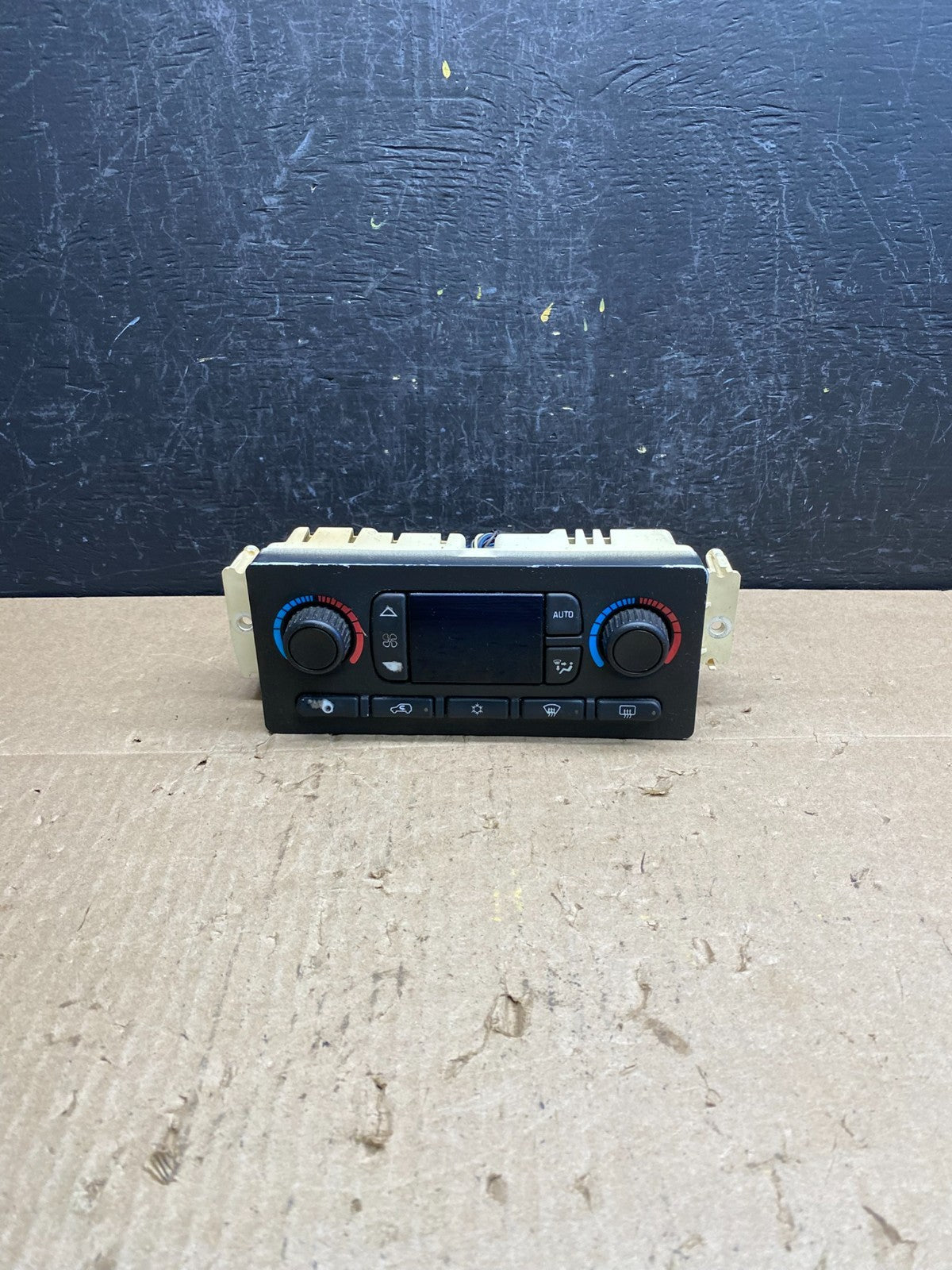 2003 to 2006 Chevrolet Silverado HVAC Heater Climate Control Module ac6782 DG0