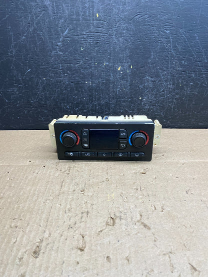 2003 to 2006 Chevrolet Silverado HVAC Heater Climate Control Module ac6782 DG0
