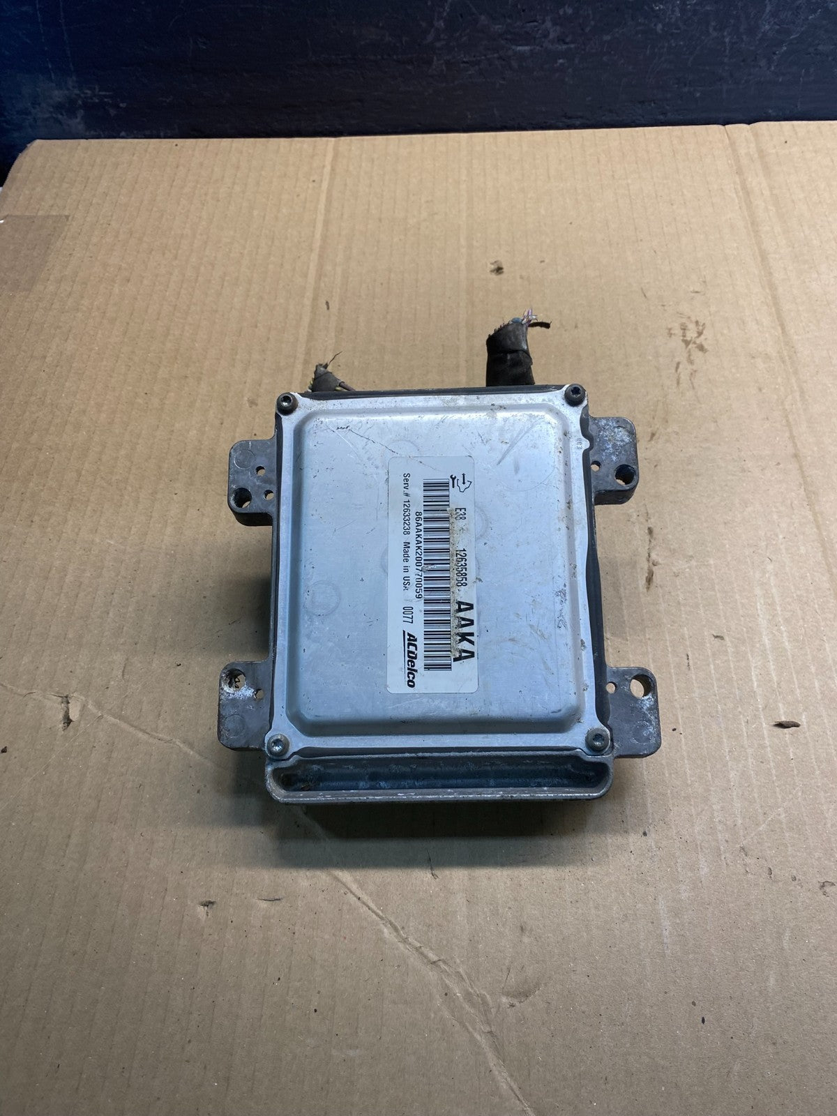 2010 2014 Chevrolet Express Savanna Engine Computer ECM ECU AC0853 DG1