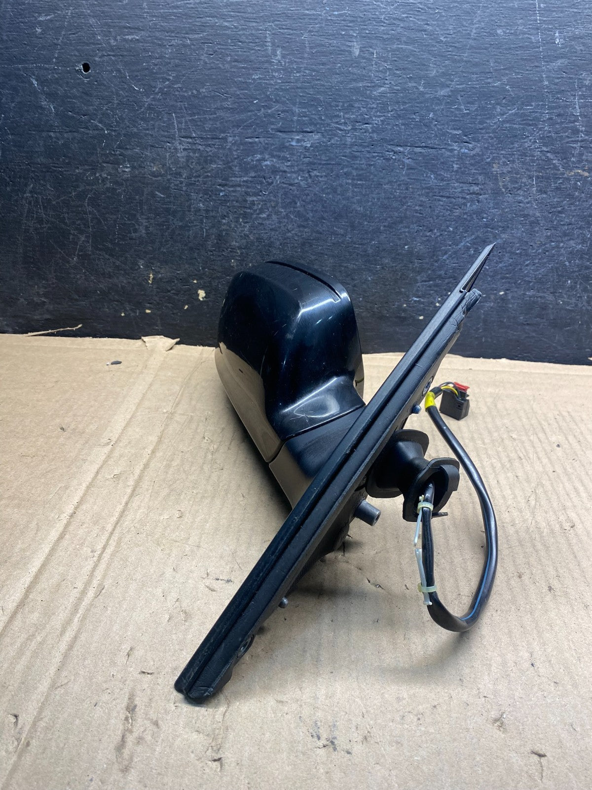 2009 to 2012 Audi A4 Right Passenger RH Side View Power Door Mirror AJ0539 DG2