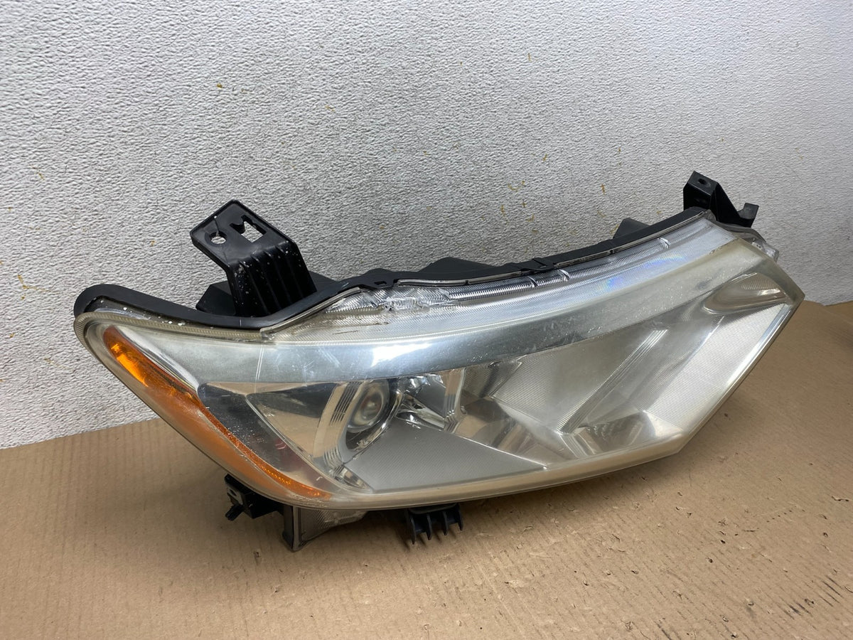 2012 to 2017 Nissan Quest Right Passenger RH Headlight Halogen AJ2538 DW2