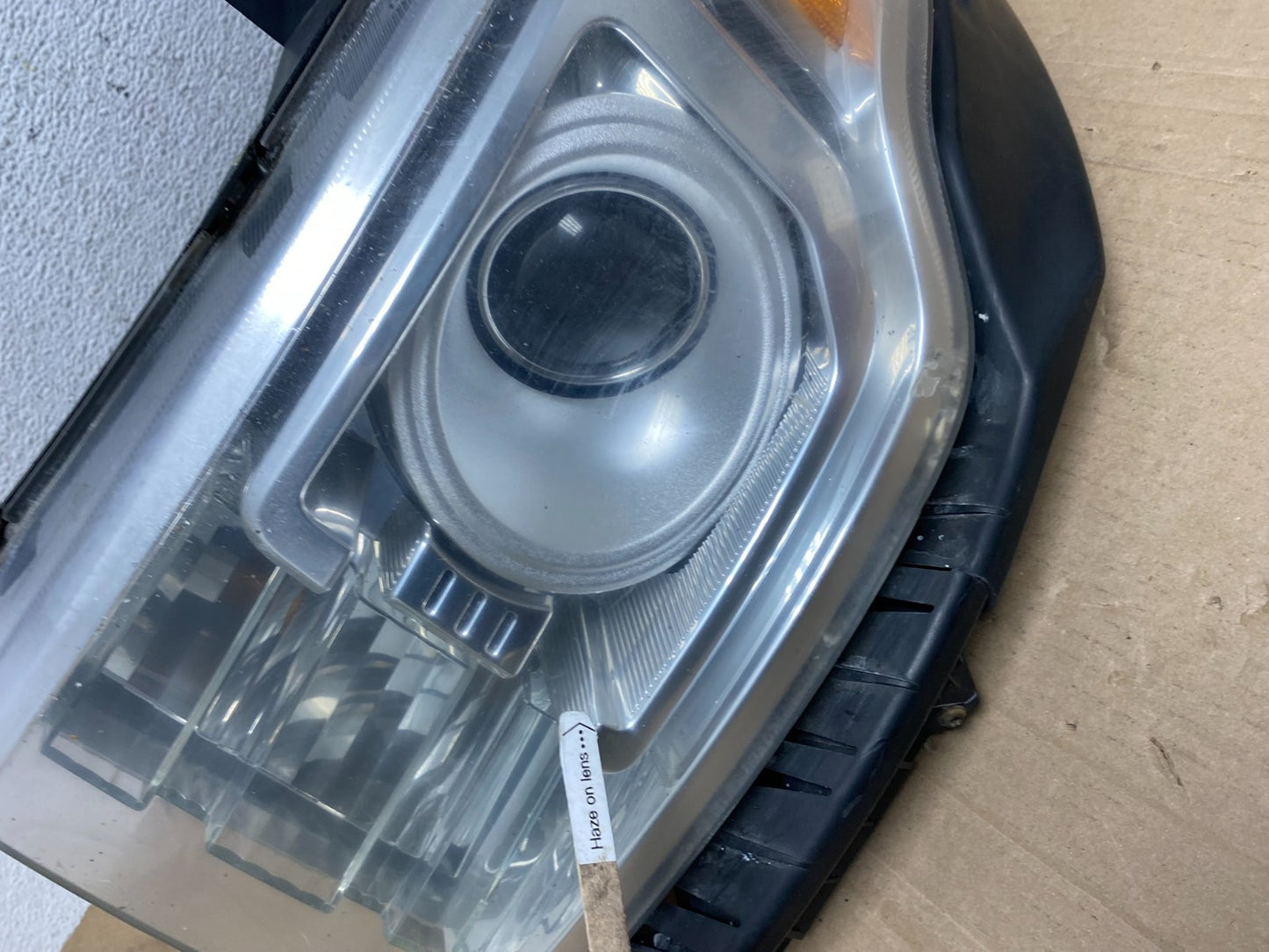 2009 to 2012 Ford Flex Left Driver LH Side Xenon Headlight AE9111 DW4