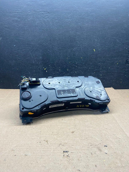 2007 Ford Expedition Speedometer Cluster Gauge Q2211 DG5